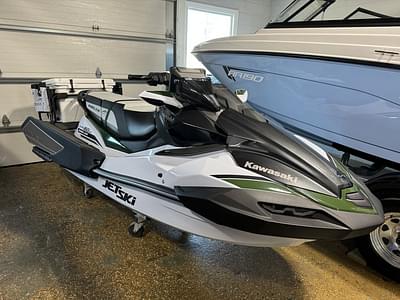 BOATZON | KAWASAKI ULTRA 160LXS ANGLER 2025