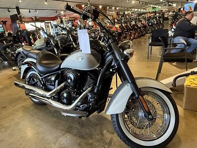 BOATZON | Kawasaki Vulcan 900 Classic 2024