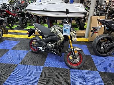 BOATZON | Kawasaki Z125 PRO Cypher Camo Beige 2025