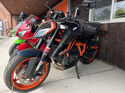 BOATZON | KTM 1290 Super Duke R EVO 2022
