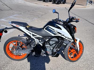 BOATZON | KTM 200 Duke 2021
