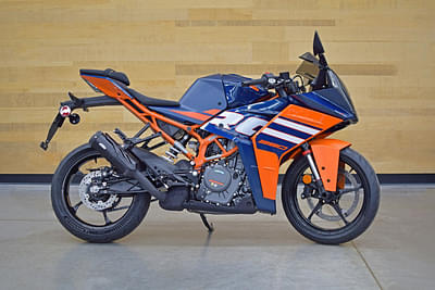 BOATZON | KTM RC 390 2024