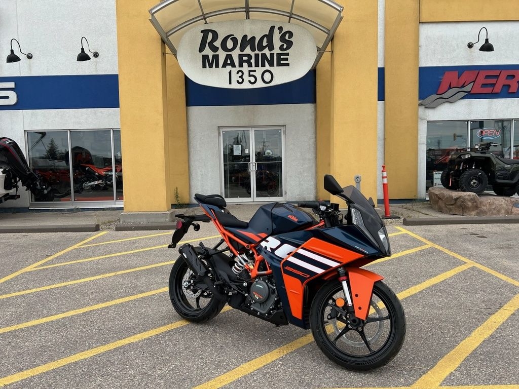 2024 KTM RC 390 - Sold Boat