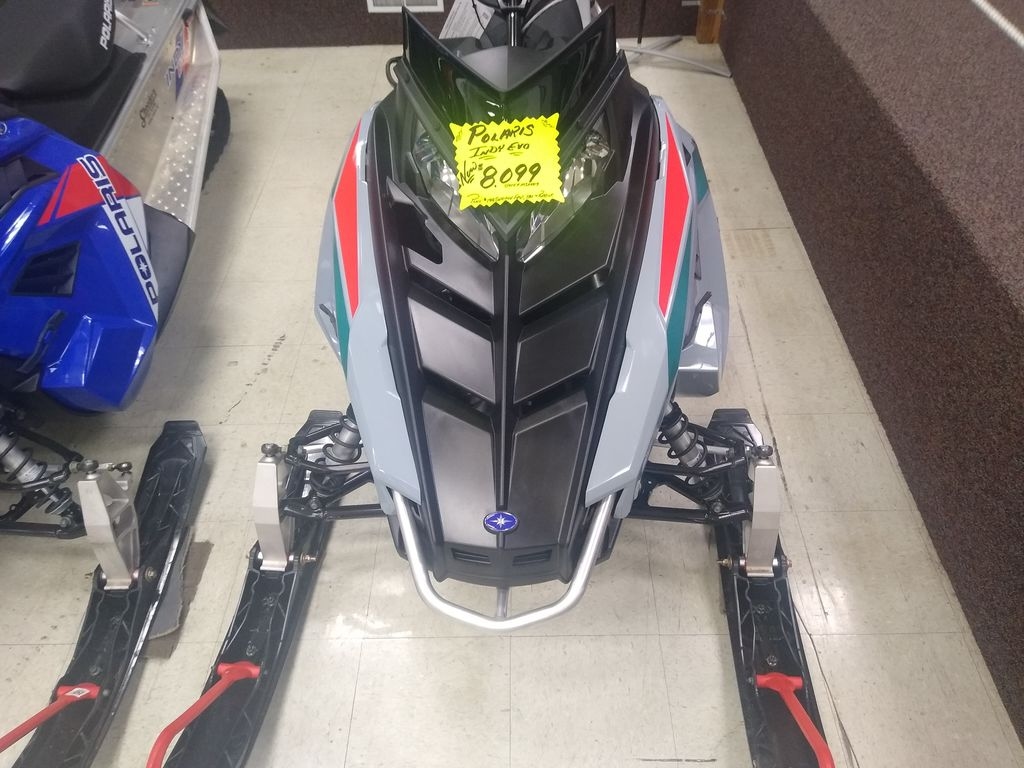 Polaris® 550 INDY EVO 121 ES 2024