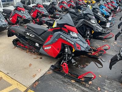 BOATZON | Polaris® 650 Indy XC 129 Indy Red 2024