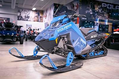 BOATZON | Polaris® 850 Indy XC 137 Zenith Blue 2024