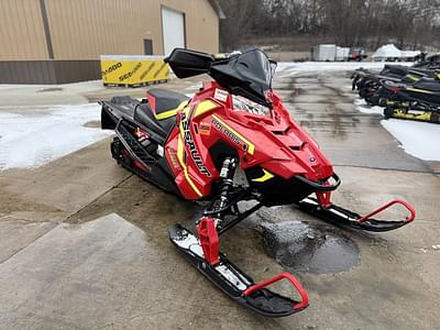 BOATZON | Polaris® 850 Switchback Assault 144 2021 BOATZON | Polaris® 850 Switchback Assault 144 2021