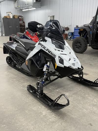 BOATZON | Polaris® 850 Switchback Assault 146 2021 BOATZON | Polaris® 850 Switchback Assault 146 2021