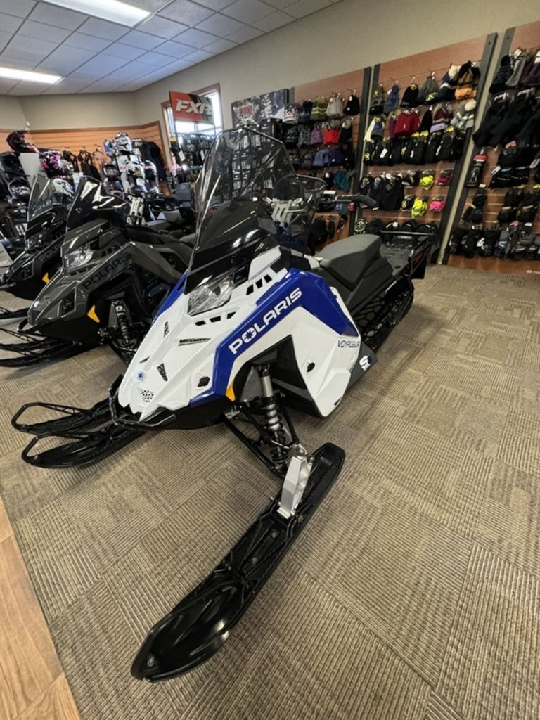 Polaris® ProStar S4 Voyageur 146 2023