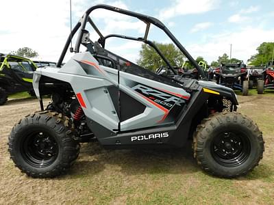 BOATZON | Polaris® RZR 200 EFI 2024