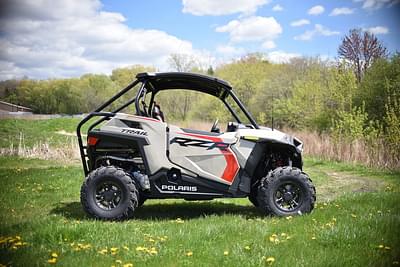 BOATZON | Polaris® RZR Trail Ultimate 2025