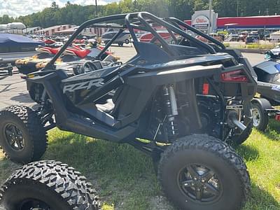 BOATZON | Polaris® RZR Turbo R SportOnyx Black 2024