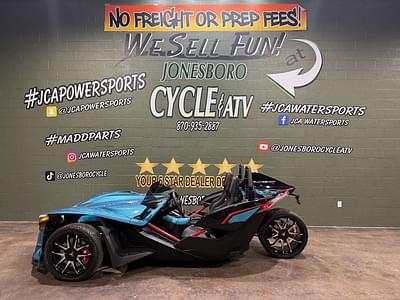 BOATZON | Polaris Slingshot® Slingshot R Pacific Teal Fade Manual 2022