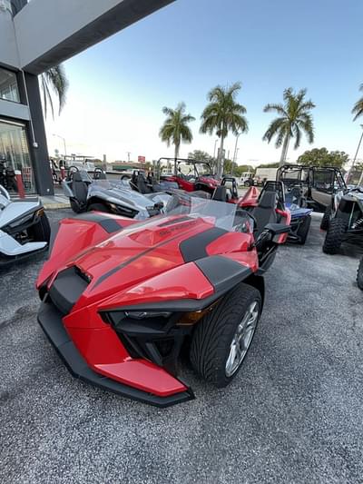 BOATZON | Polaris Slingshot® Slingshot SL Autodrive 2021