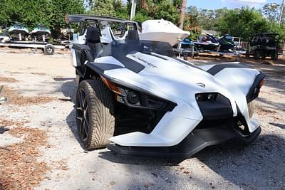 BOATZON | Polaris Slingshot® SLINGSHOT SL LE WHITE PEARL 2016