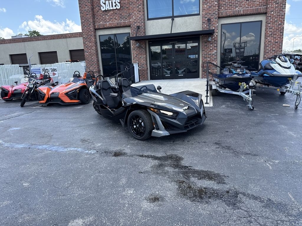 2025 Polaris Slingshot® SLINGSHOT SLR AUTODRIVE SLR AutoDrive - Sold Boat