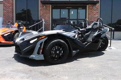 BOATZON | Polaris Slingshot® T25AAFHB 2025