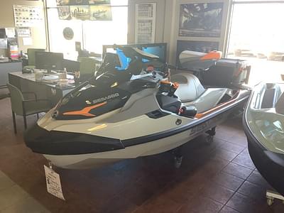BOATZON | Sea-Doo FishPro Sport 170 BRP Premium Audio iDF iBR 2024