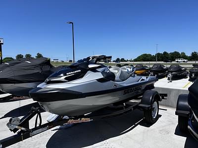 BOATZON | Sea-Doo GTX Limited 300 2021
