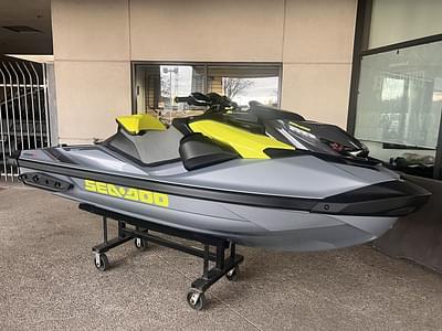 BOATZON | Sea-Doo RXPX 325 iBR Ice Metal  Manta Green 2025