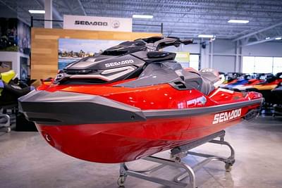 BOATZON | Sea-Doo RXTX 325 Fiery Red Premium 2024