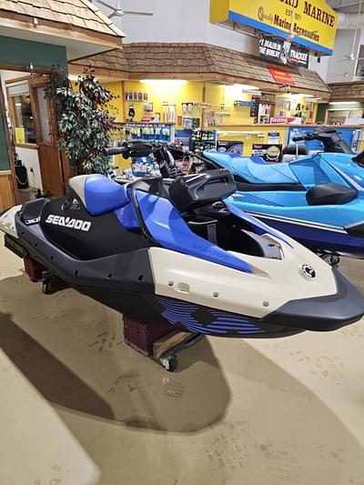 BOATZON | Sea-Doo Spark Trixx for 1 Rotax 900 ACE  90 iBR and Audio 2025