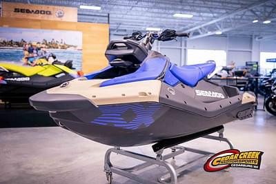 BOATZON | Sea-Doo Spark Trixx for 3 Rotax 900 ACE  90 iBR and Audio 2025
