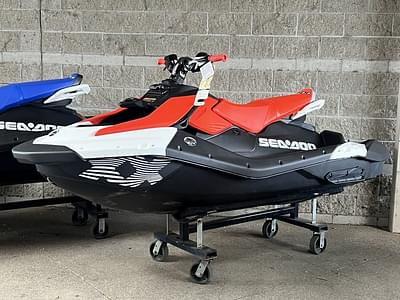 BOATZON | Sea-Doo Spark Trixx for 3 Rotax 900 ACE  90 iBR and Audio 2025