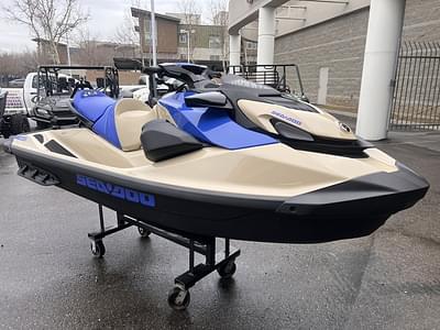 BOATZON | Sea-Doo Wake 170 BRP Premium Audio iDF iBR 2024