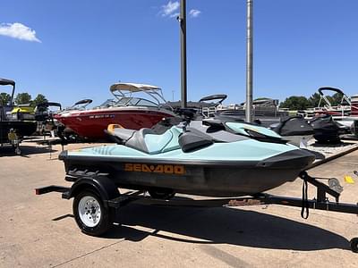 BOATZON | Sea-Doo Wake 170 iBR  Audio 2022