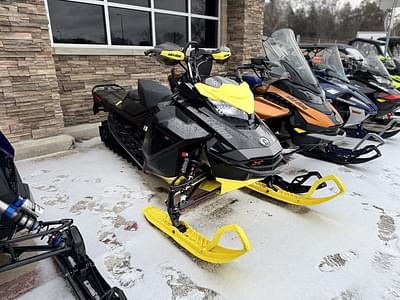 BOATZON | Ski-Doo Backcountry XRS Rotax 850 ETEC 146 ES Cobra 16 LCD Black 2023