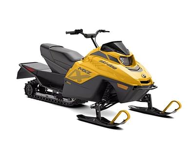 BOATZON | Ski-Doo MXZ 200 2025