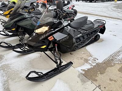 BOATZON | Ski-Doo MXZ Blizzard Rotax 600R ETEC Ice R Black 2023