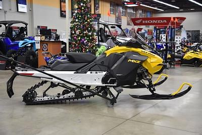 BOATZON | Ski-Doo MXZ Sport 600 EFI 137 RipSaw 125 2025 BOATZON | Ski-Doo MXZ Sport 600 EFI 137 RipSaw 125 2025
