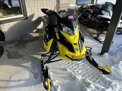 BOATZON | Ski-Doo MXZ Sport Rotax 600 ACE 2016