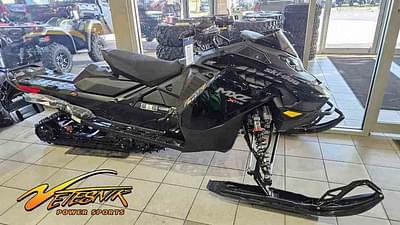 BOATZON | Ski-Doo MXZ XRS 850 ETEC 137 Ice R XT 125 Shox1025 inBlack 2025