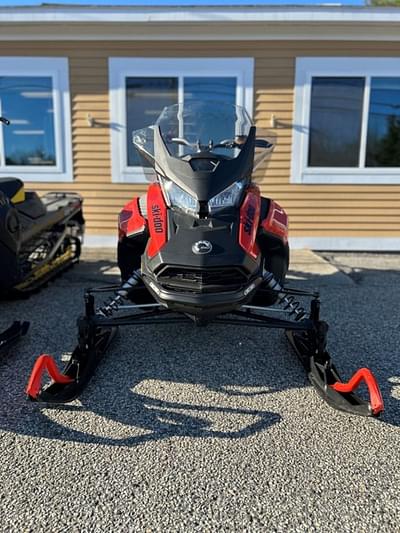 BOATZON | Ski-Doo Renegade Enduro Rotax 600R ETEC Lava Red  Black 2020