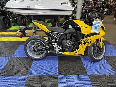 BOATZON | Suzuki GSX8R 2025