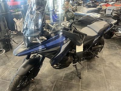 BOATZON | Suzuki VStrom 1050DE Adventure 2023 BOATZON | Suzuki VStrom 1050DE Adventure 2023