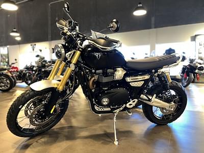 BOATZON | Triumph Scrambler 1200 XE Sapphire Black 2024