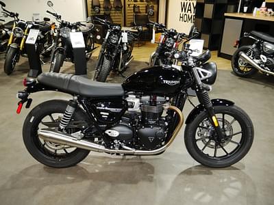 BOATZON | Triumph Speed Twin 900 Jet Black 2024