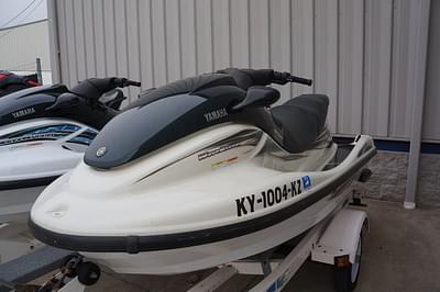 BOATZON | YAMAHA 2000 XL LIMITED 1200  2001 XL 800 WITH TRAILER 2000