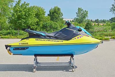BOATZON | Yamaha EX Deluxe 2024