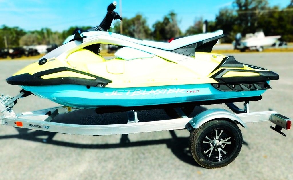 2025 Yamaha Jetblaster PRO 3Up - Sold Boat