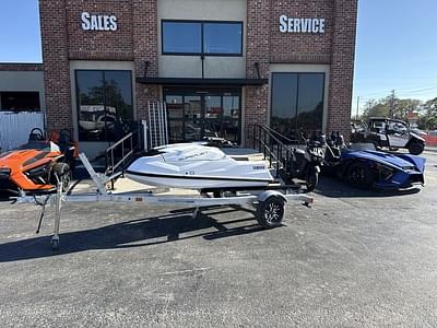 BOATZON | Yamaha Marine SUPERJET WHITE 2024