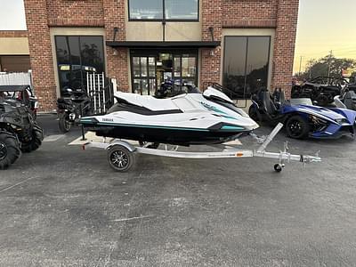 BOATZON | Yamaha Marine VX1050GB 2025