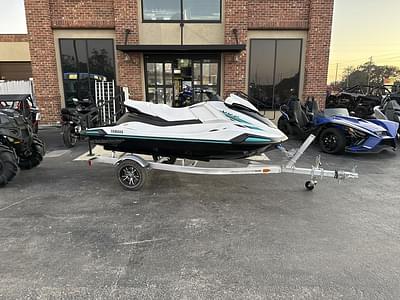 BOATZON | Yamaha Marine VX1050GB 2025