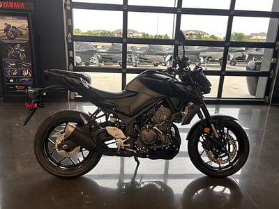 BOATZON | Yamaha MT03 2025