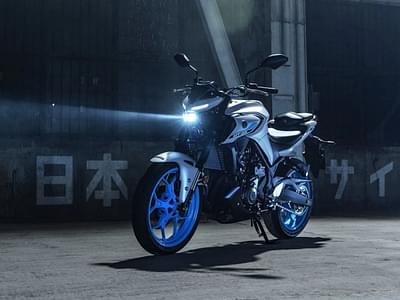 BOATZON | Yamaha MT03 2025