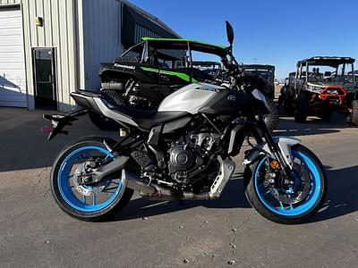 BOATZON | Yamaha MT07 2025